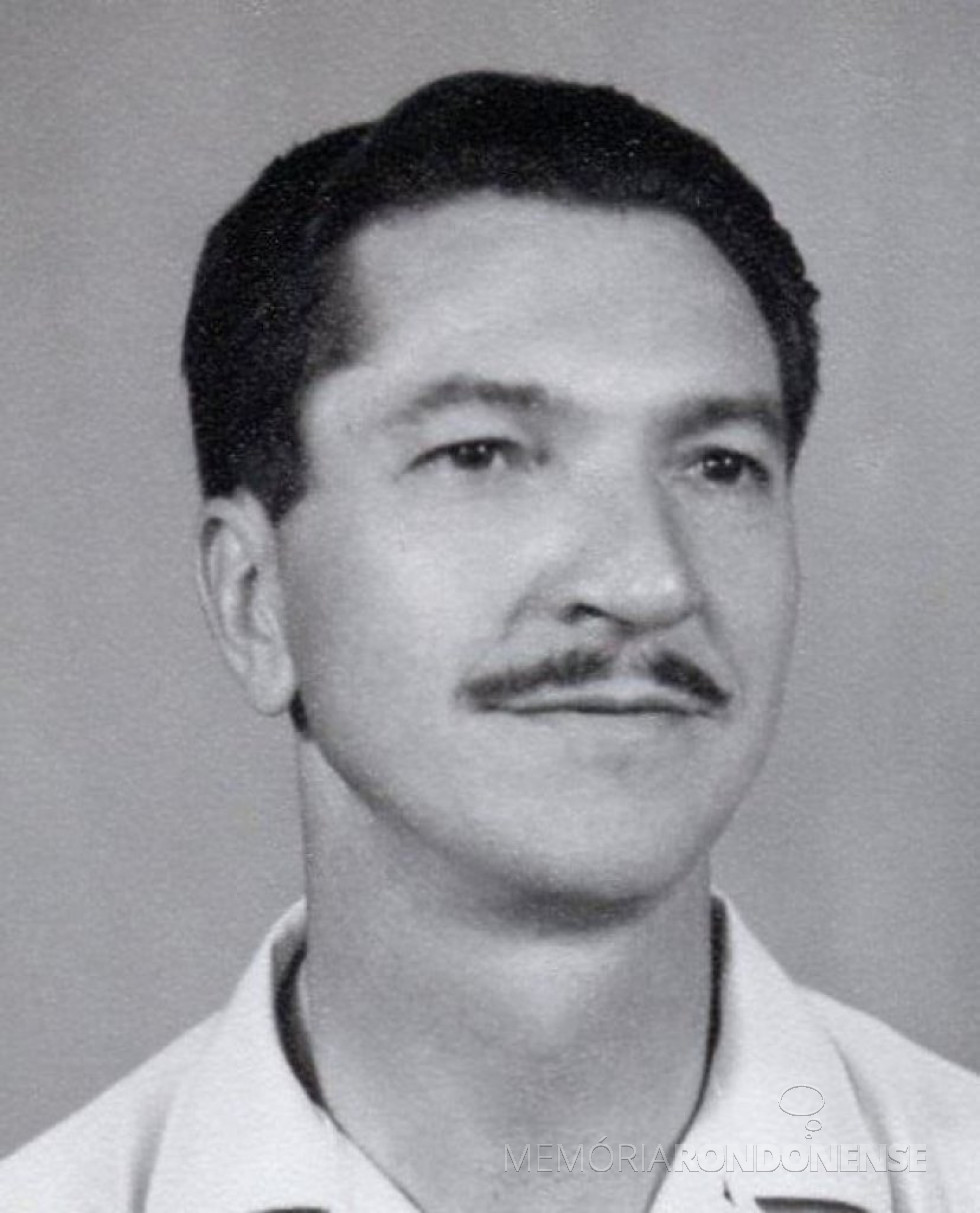 || Médico Avelino Compagnolo que chegou na cidade de Toledo (PR), no começo da década de 1950.
Imagem: Acervo Adair Krolow - FOTO 4 -