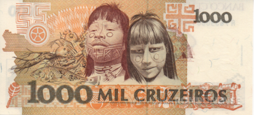 || Reverso da nota$ de 1000 cruzeiros como referida na legenda da foto 2.
Imagem: Acervo Projeto Memória Rondonense (peça original nº A 7639030455 A) - FOTO 6 -