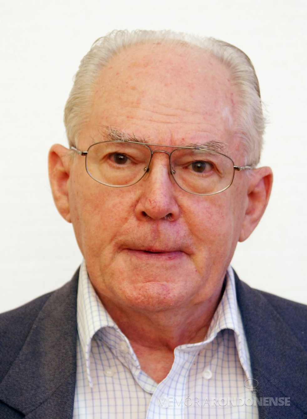 || Padre Hans Lamprecht que foi vigário da Matriz Católica Sagrado Coração de Jesus, de Marechal Cândido Rondon, falecido na Alemanha no começo de novembro de 2011.
Imagem: Acervo Steyler Missionare - FOTO 4 -