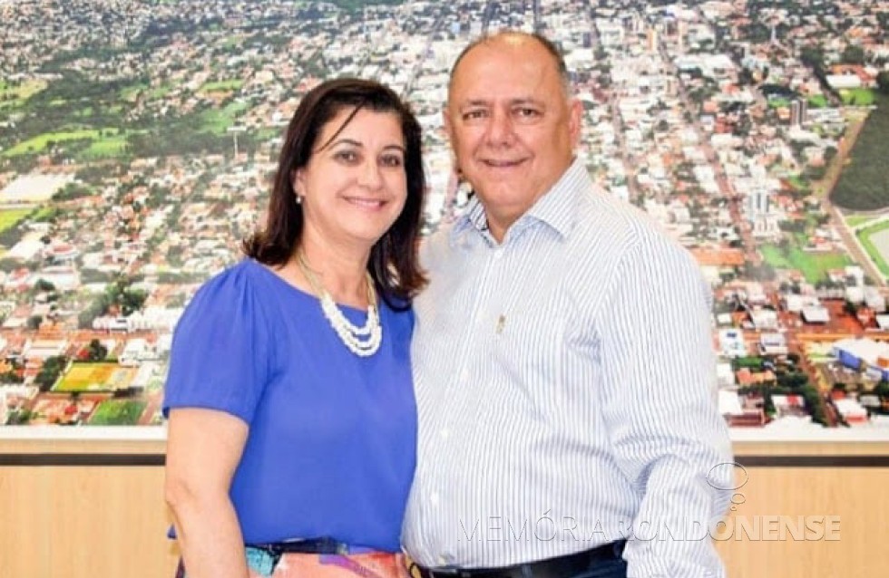 || Marlene Schiavinato com o esposo José Carlos, ela falecida em março de 2021.
Imagem: Acervo O Presente - FOTO 21 -