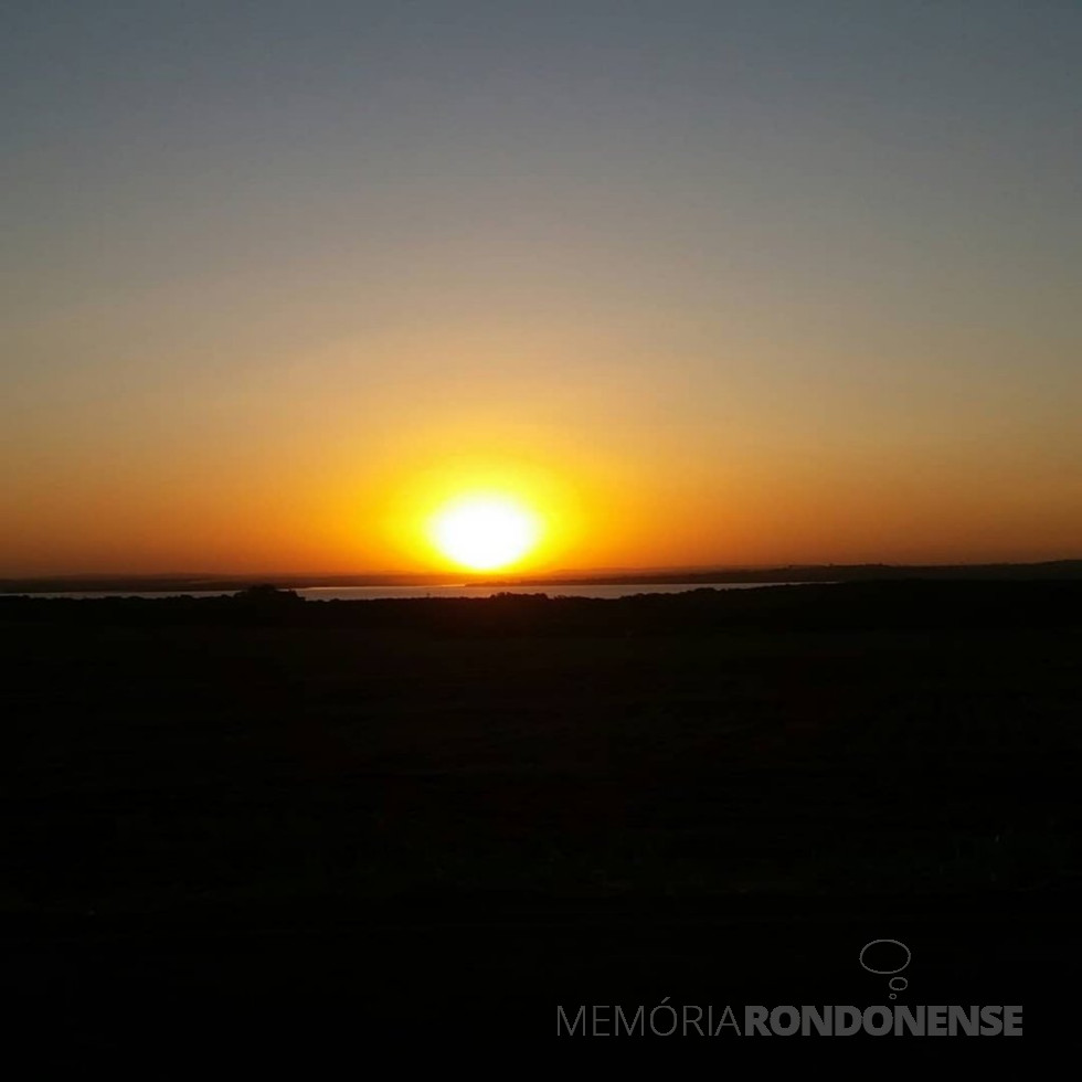 || Pôr do sol em Marechal Cândido Rondon em 12 de março de 2021. 
Imagem: Acervo e crédito de Jair Meller  - FOTO 18 -