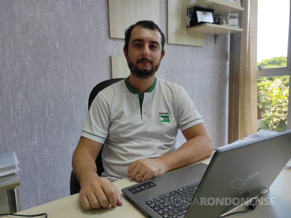 || Professor Fernando Daniel Henz Volpato que assumiu a Secretaria Municipal de Educação de Marechal Cândido Rondon, em março de 2021. 
Imagem: Acervo O Presente - FOTO  9 -