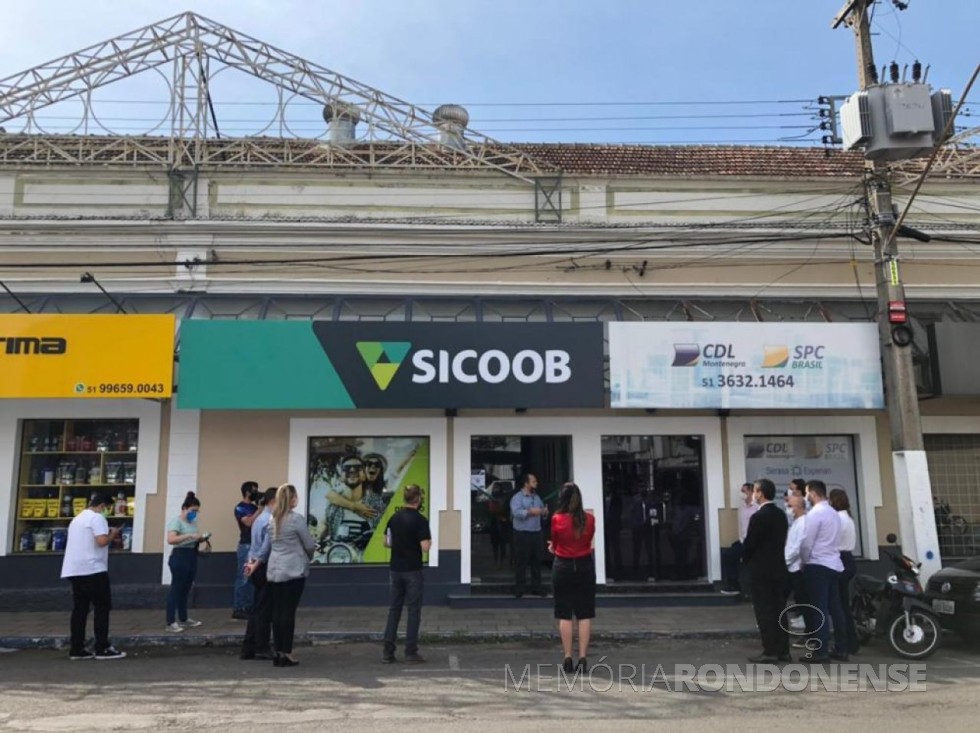 || Fachada da unidade de negócios da Sicoob Confiança, na cidade de Montenegro (RS).
Imagem: Acervo O Presente - FOTO 28 - 