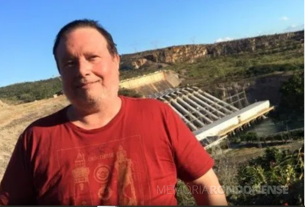 || Médico psiquiatra rondonense Orlando Serpa, falecido em maio de 2019.
Imagem: Acervo O Presente - FOTO 15 -