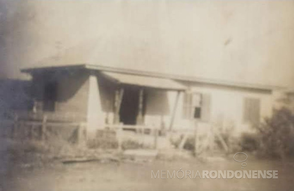 || Residência do casal Arthur Mazzaferro, em Toledo (PR), a Rua Bom Fim, 611 (atualmente tem outra numeração). Imagem: Acervo Miram Lúcia Mazzaferro - FOTO 3 -