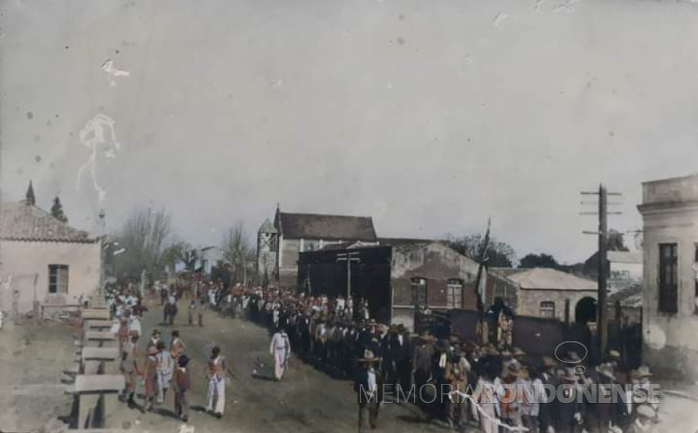 || São Pedro do Sul (RS) por volta de 1930, cidade onde foi fundada a Igreja Evangélica Luterana do Brasil (IELB), em junho de 1904.
Imagem: Acervo Grupo Fotos Antigas do Rio Grande do Sul - FOTO 2 -