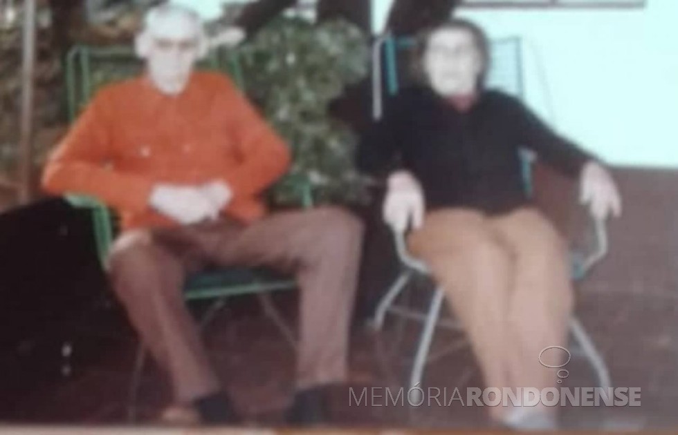 || Casal Guilherme e Otilia Sins que chegou de mudança em Marechal Cândido Rondon, no ano de 1953. Imagem: Acervo Donizete Callai Hoerlle (Barreiras - BA) - FOTO 1 -