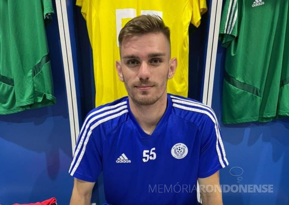 || Atleta rondonense de futsal, Lucas Hansel, contratado pelo Al Nasr, de Dubai, em julho de 2021.
Imagem: Acervo O Presente - FOTO 25 - 