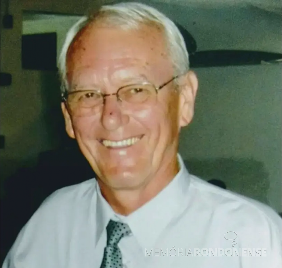 || Empresário rondonense João Luiz Sabka, falecido em 14 de agosto de 2015, homenageado com seu nome a praça do Loteamento Sabka, na sede municipal de Marechal Cândido Rondon.
Imagem: Acervo O Presente - FOTO 21 -