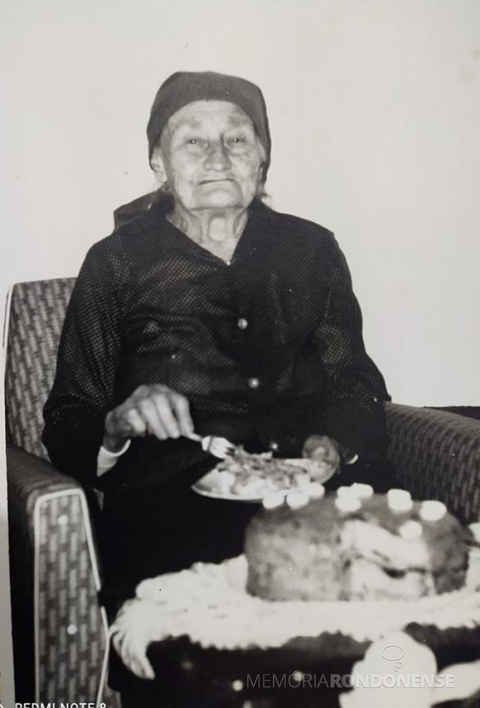|| Pioneira rondonense Luiza (nascida Kreutz) Anschau, falecida em março de 1976.
Imagem: Acervo da família - FOTO 3 --