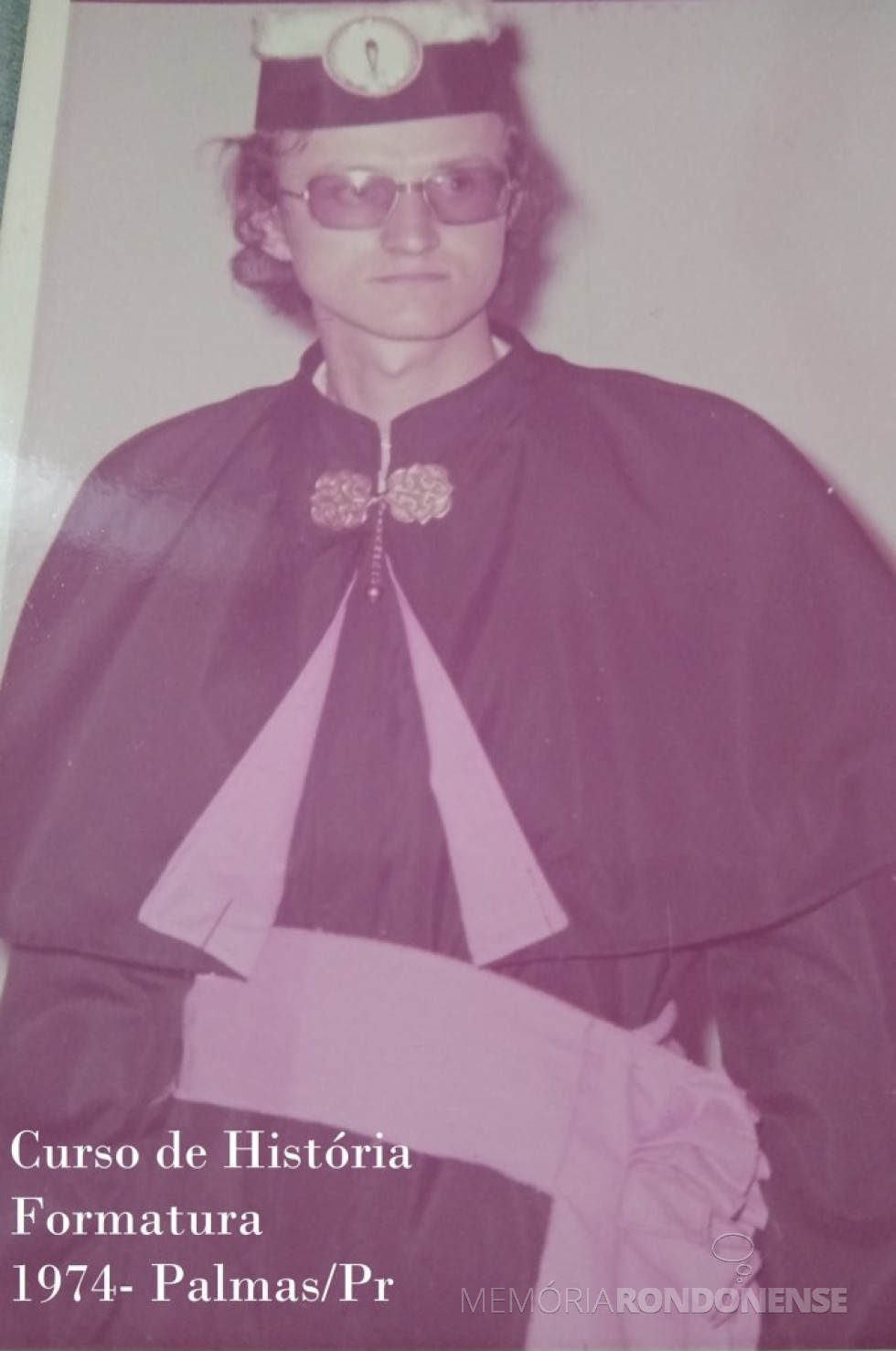 || Professor Elio Migliorança que chegou em Nova Santa Rosa, em agosto de 1971.
Imagem: Acervo pessoal - FOTO 6 -