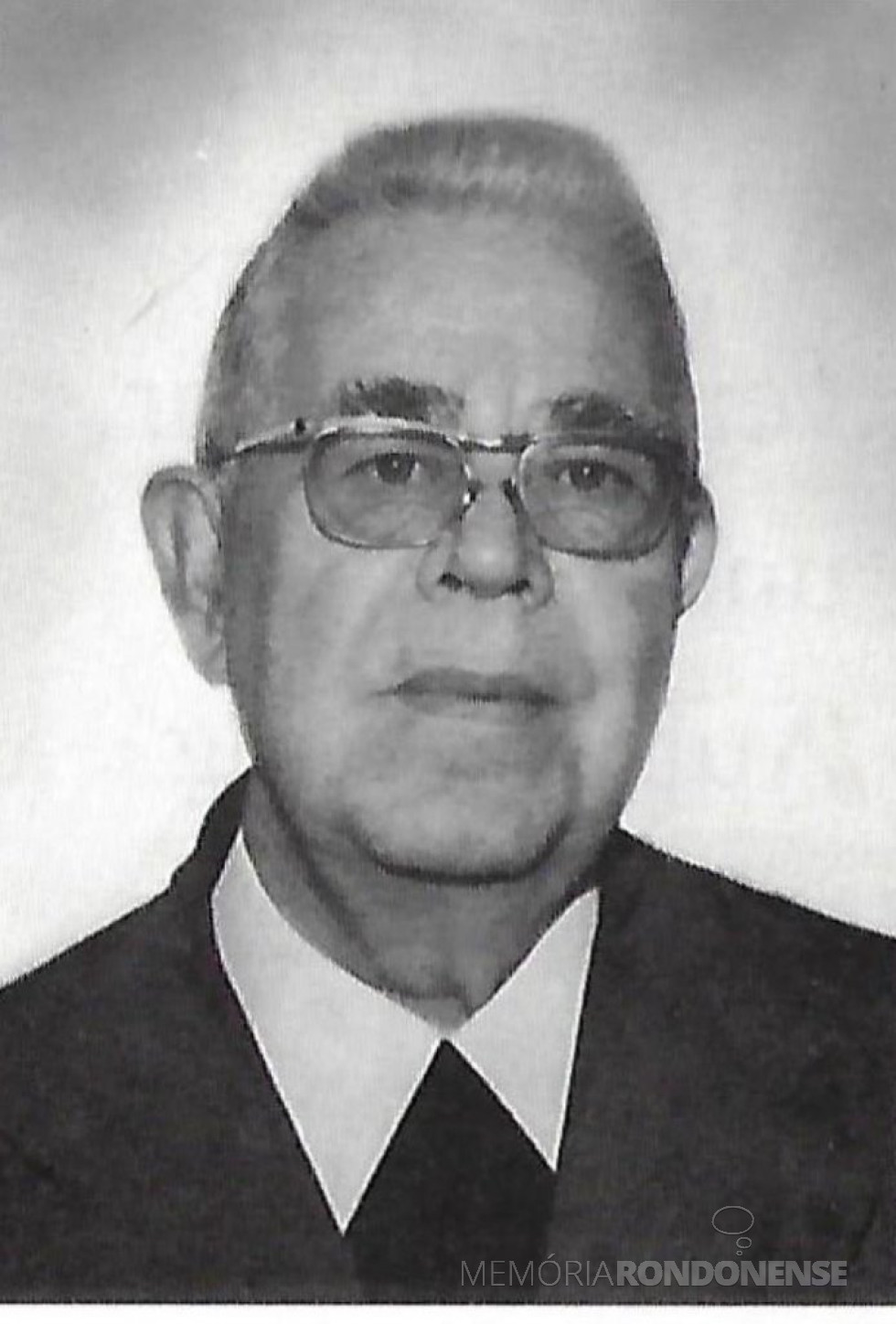 || Padre Antonio Darius, 3º pároco da Matriz Católica Sagrado Coração de Jesus, de Marechal Cândido Rondon, falecido em agosto de 1984.
Imagem Acervo SVD/Diocese de Toledo - FOTO 17 -