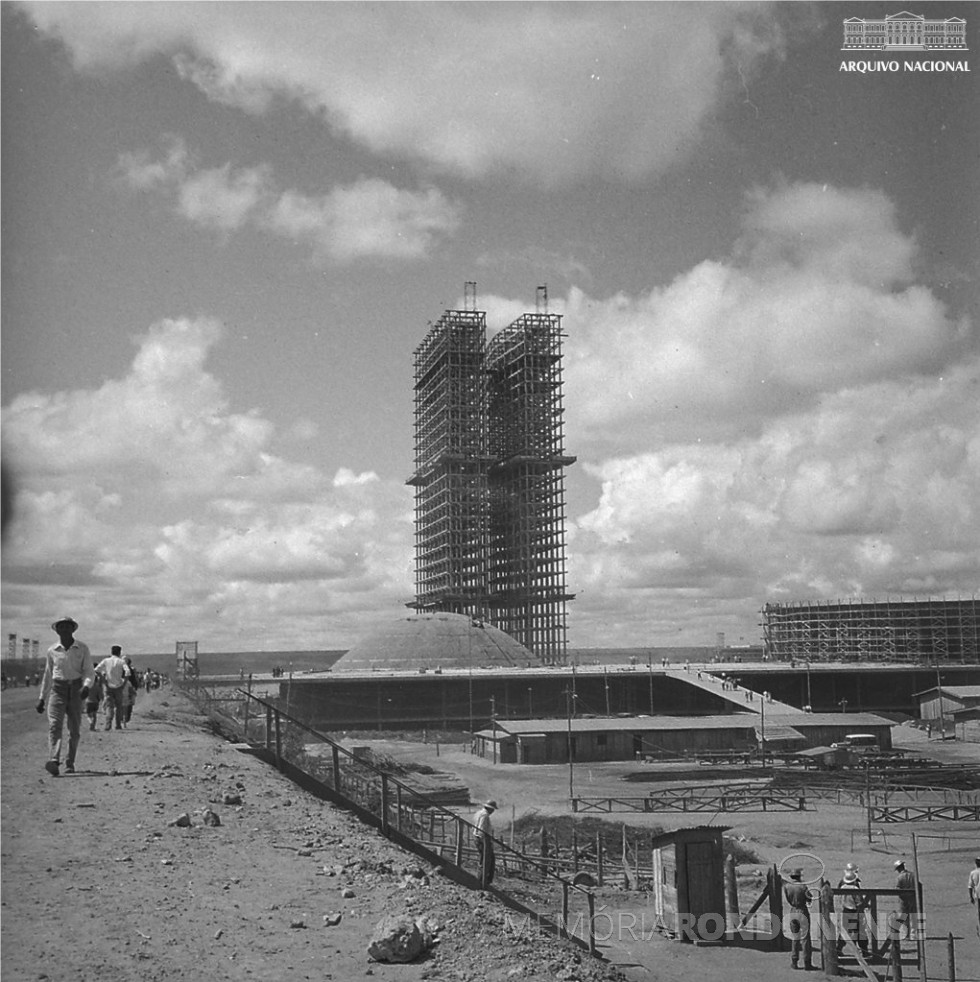 || Construção do Congresso Nacional em Brasília, em 1959. 
Imagem: Acervo Arquivo Nacional - FOTO 4 - 