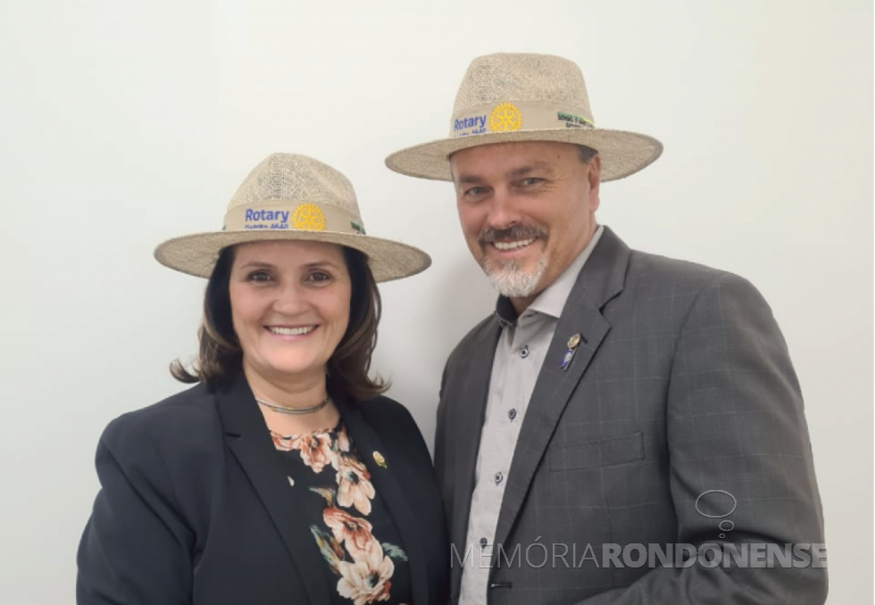 || Sérgio Bassegio e esposa Marta, ele governador do distrito 4640 do Rotary Club Internacional, em visita aos rotarianos de Marechal Cândido Rondon, em outubro de 2021.
Imagem: Acervo AquiAgora.net - FOTO 19 -