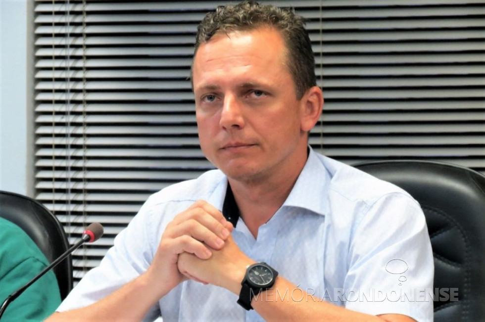 || Candadato a vereador Vanderlei Caetano Sauer que teve a sua candidatura deferida pelo Tribunal Regional Eleitoral do Paraná (TREPR), em novembro de 2020.
Imagem: Acervo O Presente - FOTO 12 -