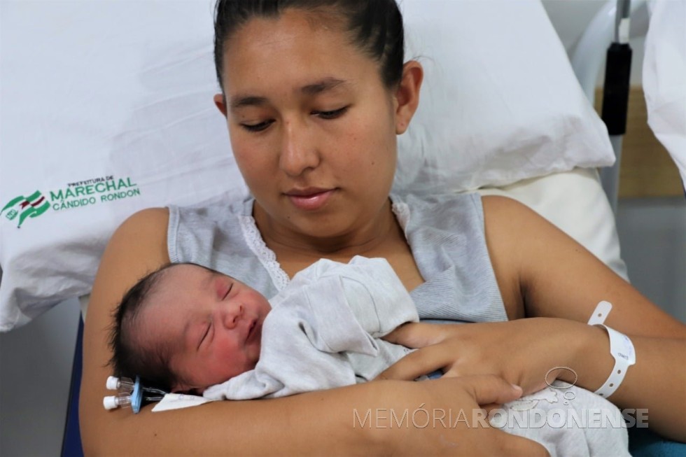 || Bebê Vinicios José, a 1.500ª criança nascida no Hospital Municipal Dr. Cruzatti, de Marechal Cândido Rondon. 
O nascimento correu em 30 de novembro de 2021.
Imagem: Acervo Imprensa PM-MCR - FOTO 21 --