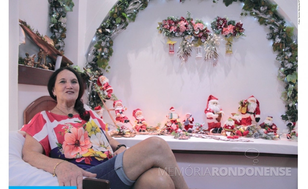 || Rondonense Erica (nascida Lohmann) Schlickmann em destaque no jornal O Presente, por sua criatividade natalina em residência, em dezembro de 2021.
Imagem: Acervo O Presente - FOTO 22 -