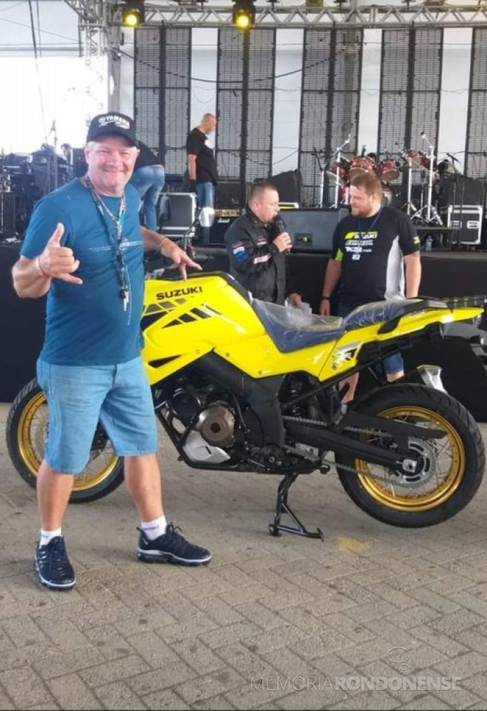 || Motociclista quatropontense Carlos Clovir Braun, falecido em dezembro de 2021.
Imagem: Acervo de Fábio Anschau - FOTO 28 -