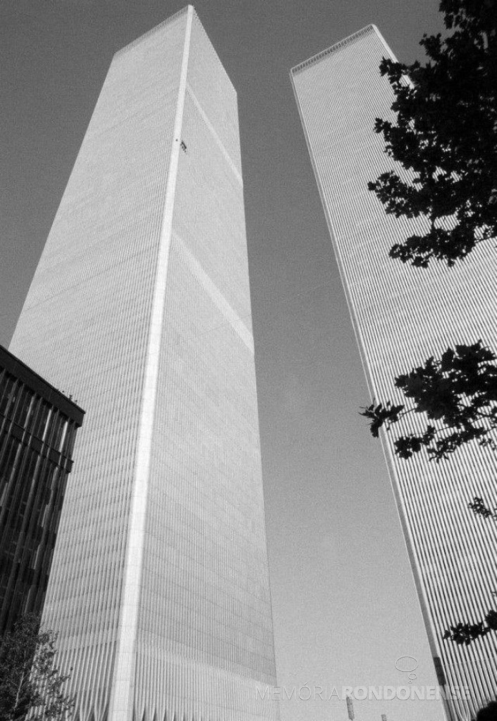 || World Trade Center antes de ser atingido pelo terrorismo aéreo. 
Imagem: Acervo O Presente - FOTO 17 -