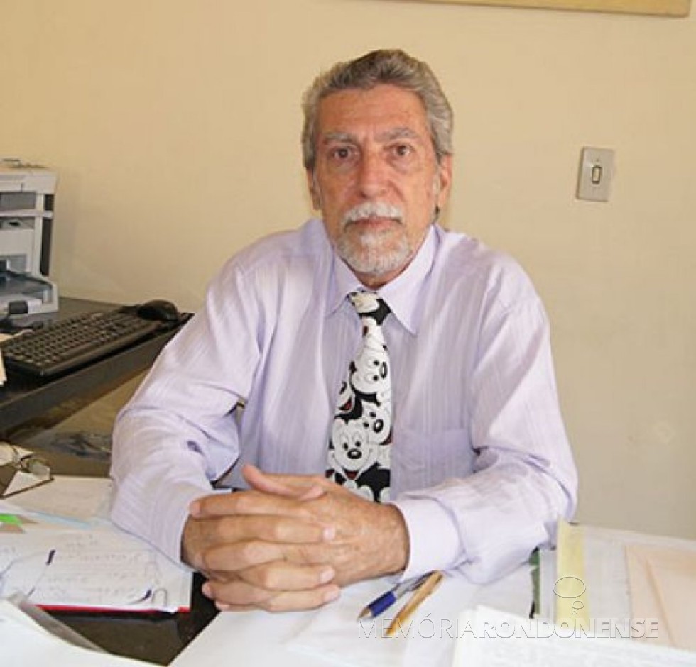 || Advogado Melves Muchiuti visitou o Rotary Club de Marechal Cândido Rondon, como governador do distrito 4640, de julho de 1989.
Imagem: Acervo Prefeitura Municipal de Ivaiporã - FOTO 17 -