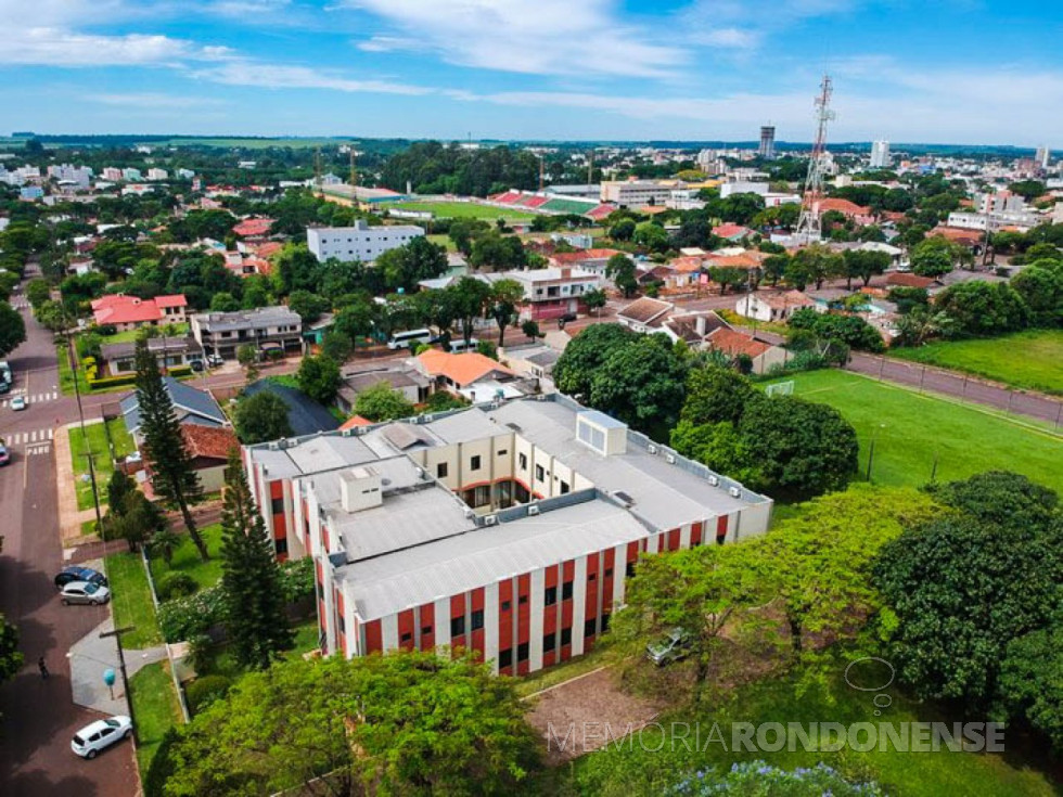 || Seminário Santa Mônica dos Freis Agostinianos Descalços, inaugurado na cidade de Toledo (PR), em fevereiro de 1983.
Imagem: Acervo AED - Toledo - FOTO 16 -