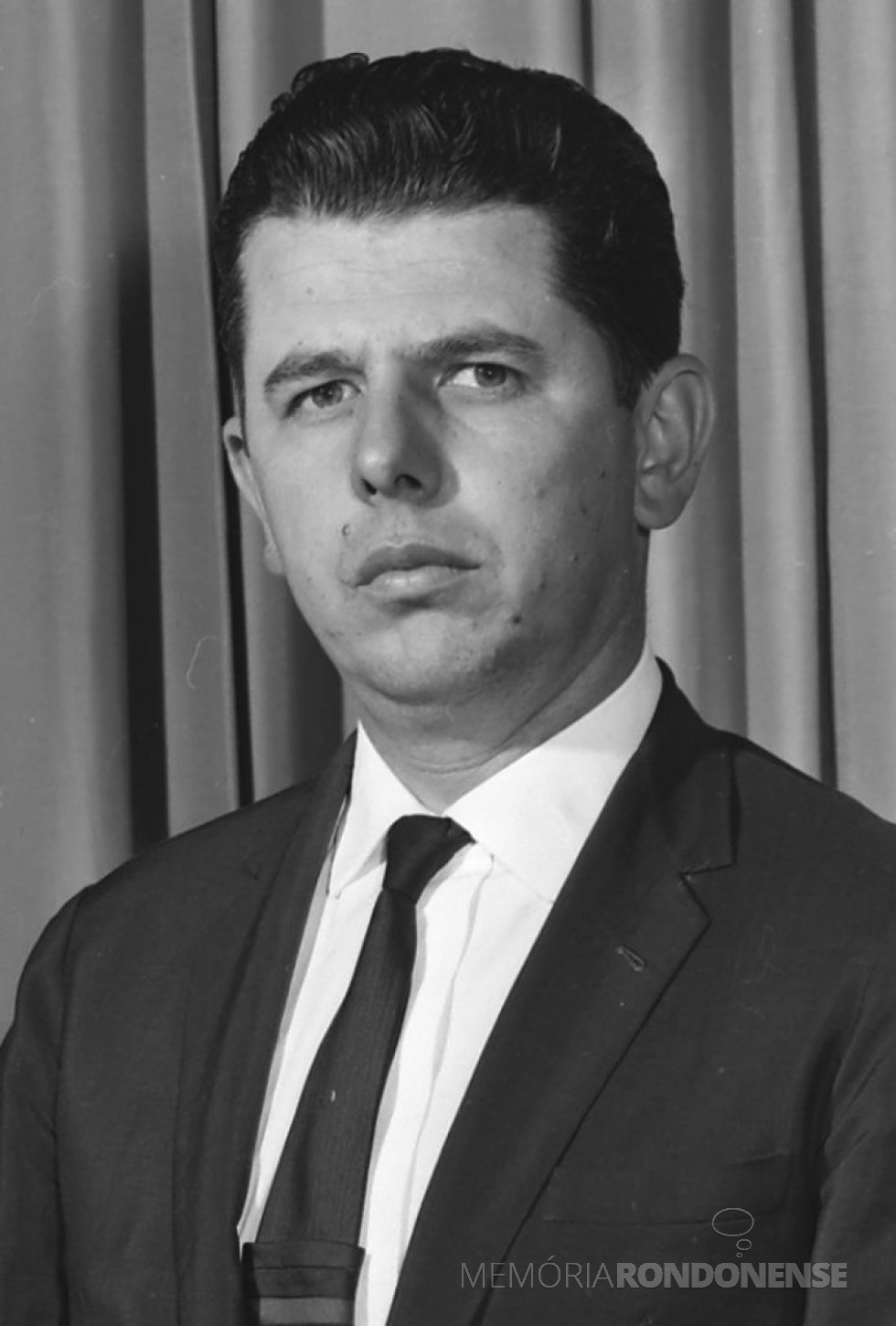 || Ministro da Agricultura do Brasil, Luiz Fernando Cirne Lima, que visitou a cidade de Toledo (PR), em março de 1973.
Imagem: Acervo Arquivo Nacional - FOTO 4 -
