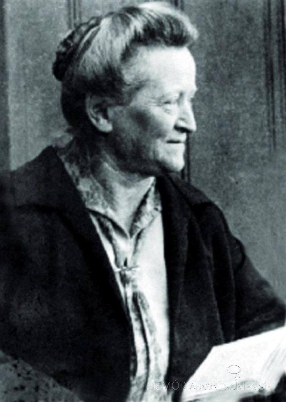 || Marie (nascida von Reinhardt) Faulhaber, esposa do pastor Hermann Faulhaber e 1ª professora de Panambi (RS).
Imagem: Acervo GúchaZero Hora. clicrbs - FOTO 7 -