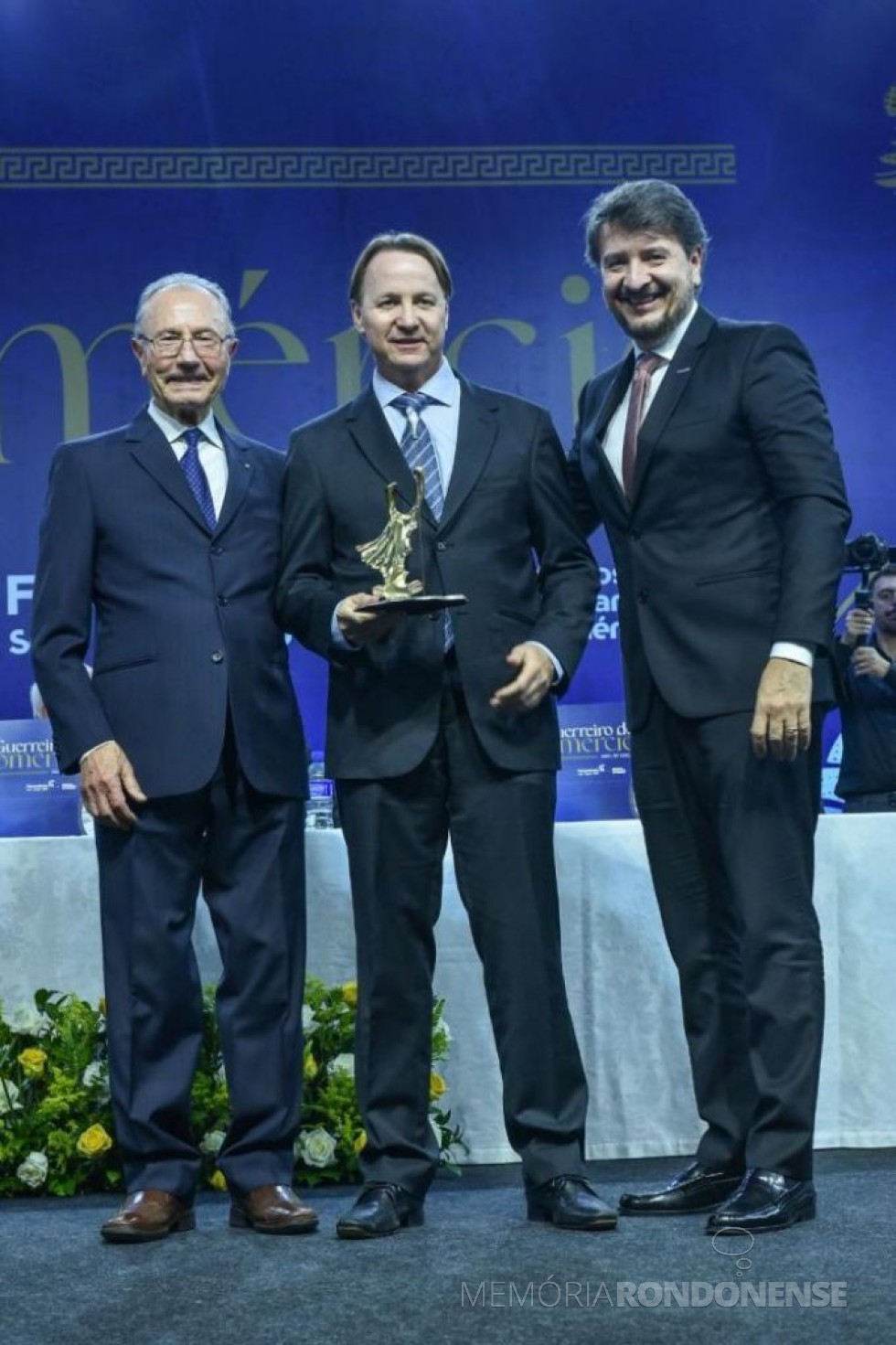 || Empresário Edamar Basso Donaduzzi, da cidade de Cascavel, agraciado com o troféu Guerreiro do Comercio 2022, em julho de 2022.
Imagem: Acervo Fecomércio PR - FOTO 13 - 
