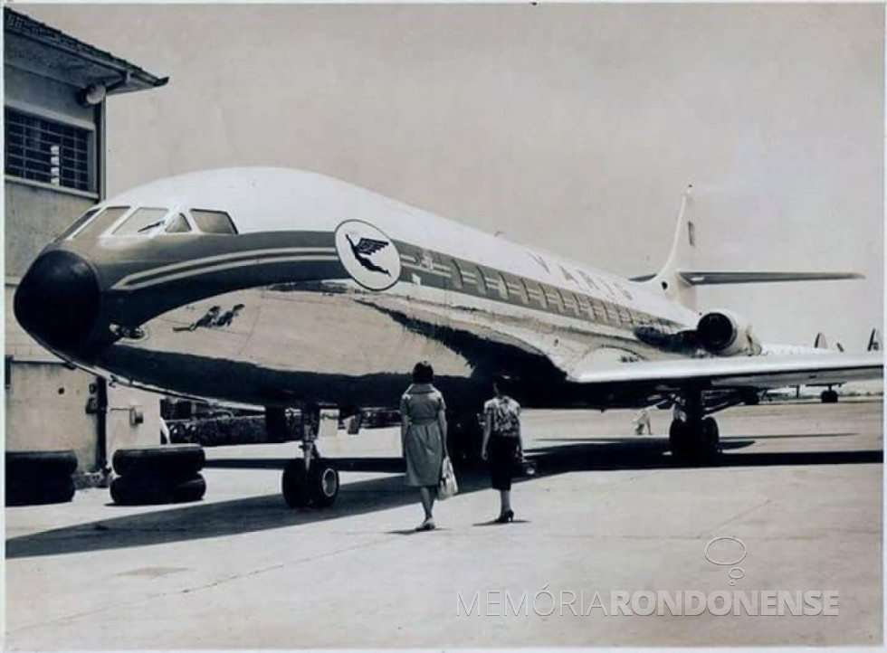 || Avião Caravelle I, de fabricação francesa, o primeiro a operar à propulsão a jato no Brasil. A viagem inaugural foi o trajeto Rio de Janeiro a Brasília, em setembro de 1959.
Imagem: Acervo Varig Memória - FOTO 9 -