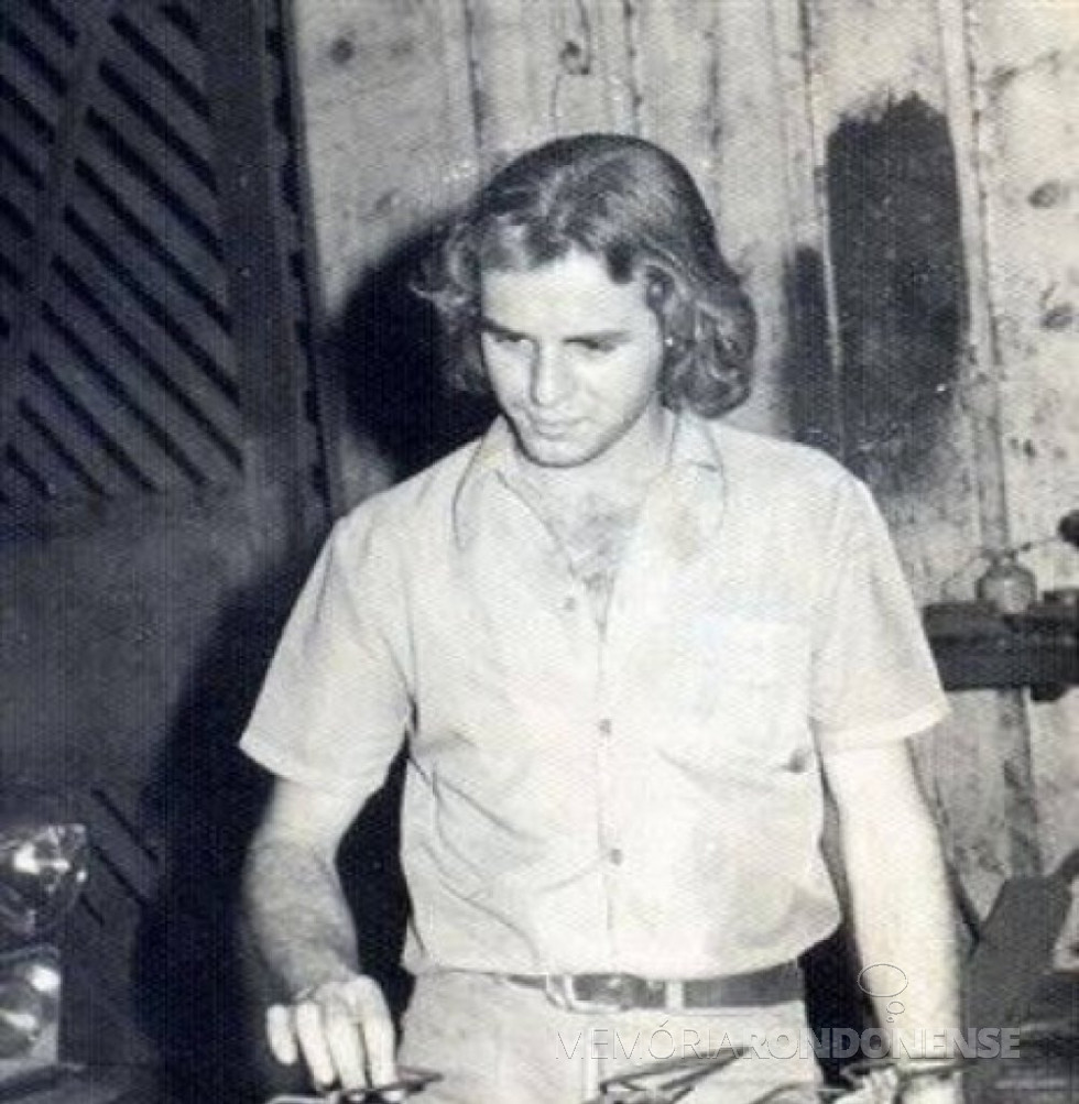 || Empresário Elio Edvino Winter que assumiu a direção da Rádio Difusora, em setembro de 1974. 
Imagem: Acervo Projeto Memória Rondon - FOTO 9 -