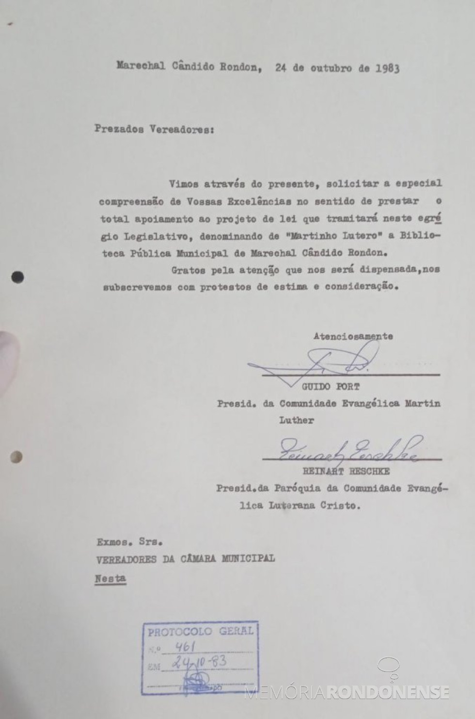 || Cópia do expediente das comunidades evangélicas Martin Luther e Luterana Cristo em que rogam a aprovação do projeto de lei que dá denominação à biblioteca municipal de Marechal Cândido Rondon.
Imagem: Acervo Câmara Municipal de Marechal Cândido Rondon - FOTO 11 -