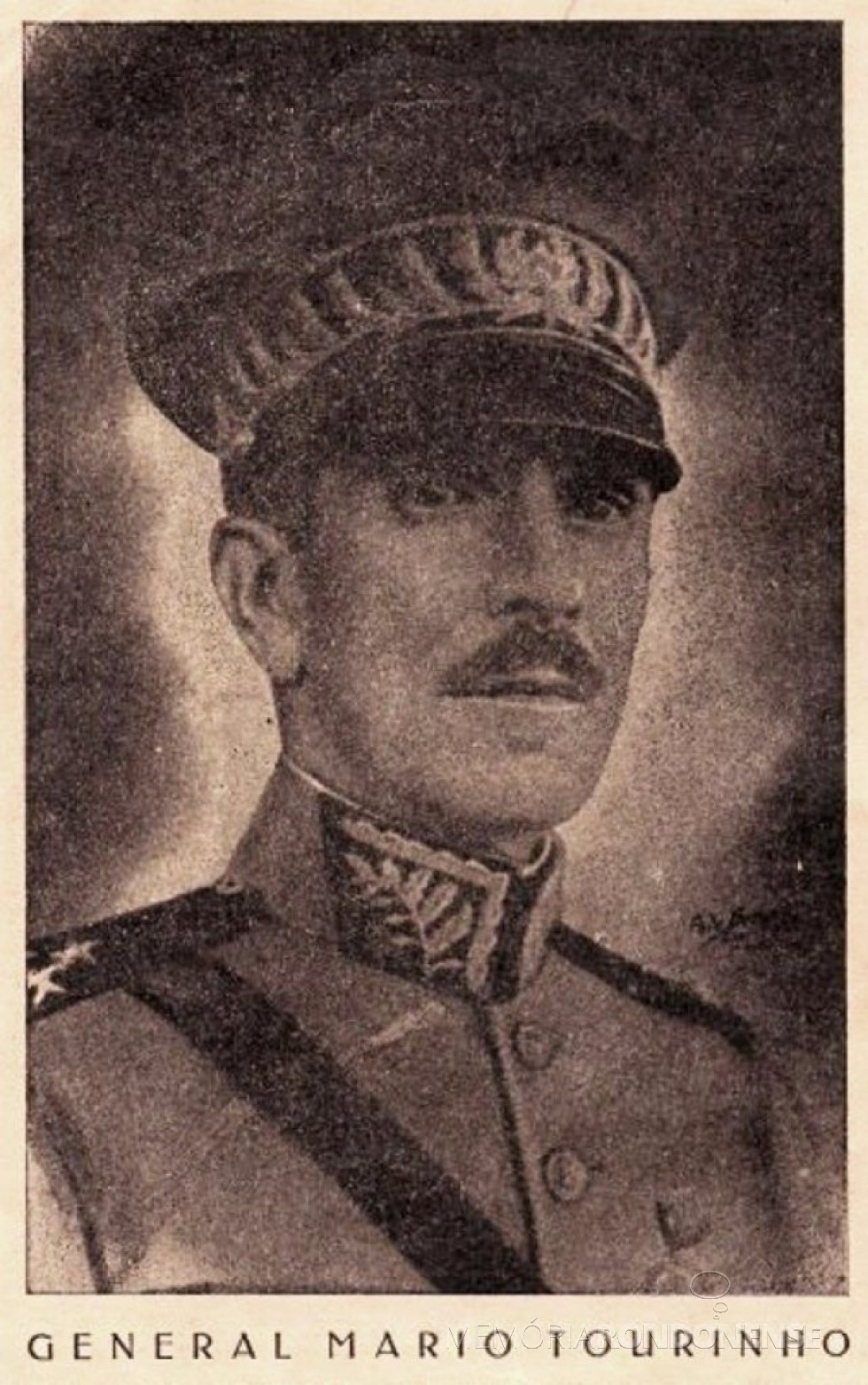 || Militar Mário Alves Monteiro Tourinho que foi confirmado como interventor no Paraná, por Getúlio Vargas, em novembro de 1930.
Imagem: Acervo Wikipedia - FOTO 2 _ 