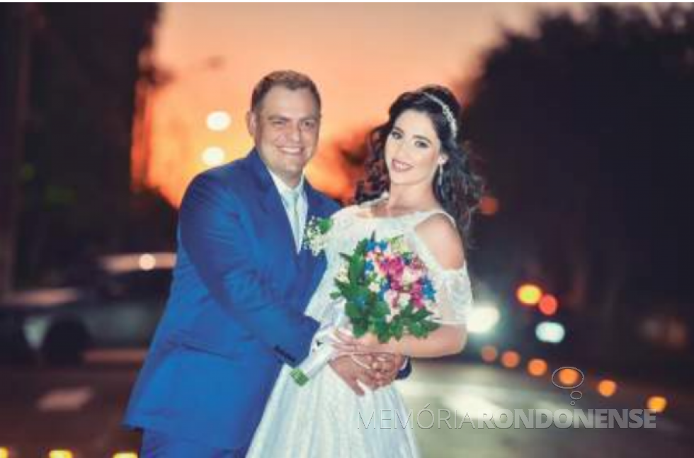 || Noivos Daiana Lunkes e Gerson Sander que casaram em setembro de 2022.
Imagem: Acervo Tribuna do Oeste - FOTO 23 -