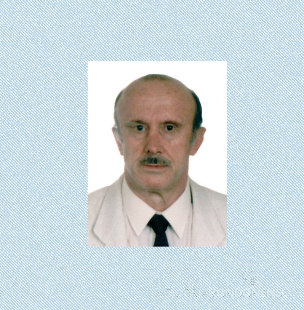 || Advogado cascavelense Edi Siliprandi, nascido em novembro de 1933 no Rio Grande do Sul.
Imagem: Acervo Câmara dos Deputados - FOTO 9 -