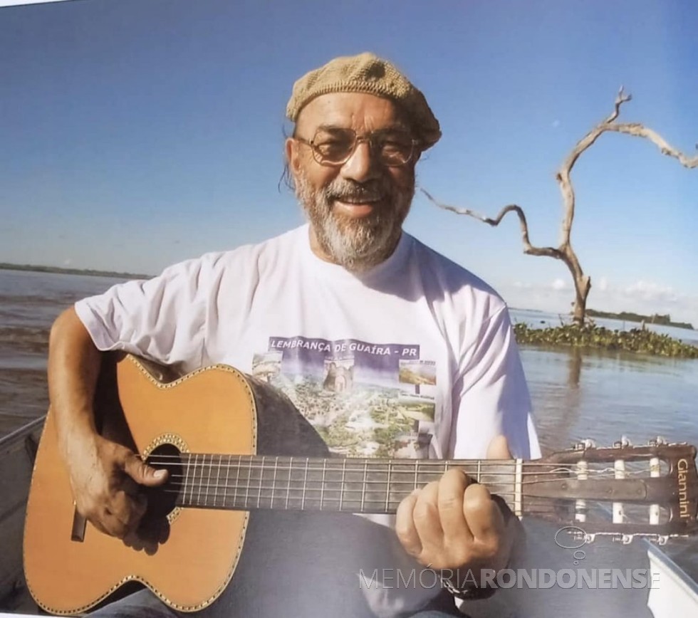 || Poeta e músico guairense Edson Galvão Chervesnki Dias falecido em dezembro de 2022.
Imagem: Acervo Jornal Ilha Grande - FOTO 17 -