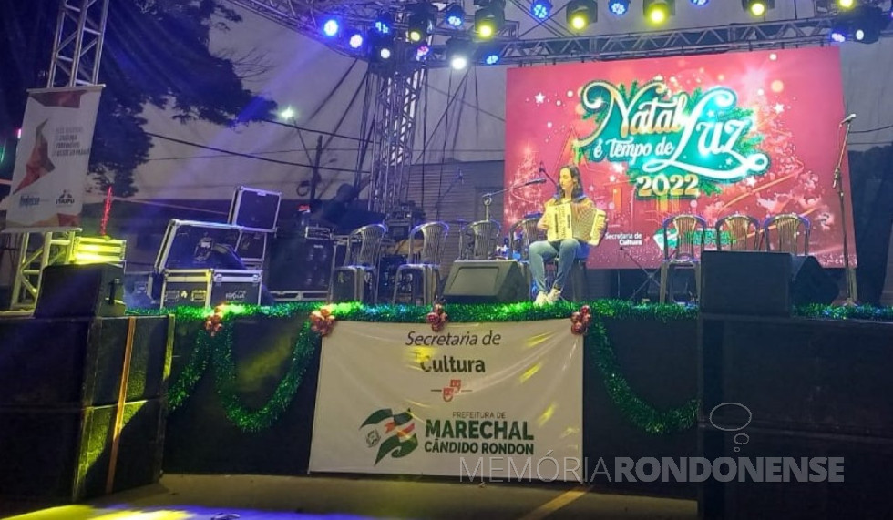 || Apresentação da artista rondonense Gabriela Rauber Glesse no encerramento da agenda programáticas dos eventos natalinos, em 20 de dezembro de 2022.
Imagem: Acervo Imprensa PM-MCR - FOTO 16 -