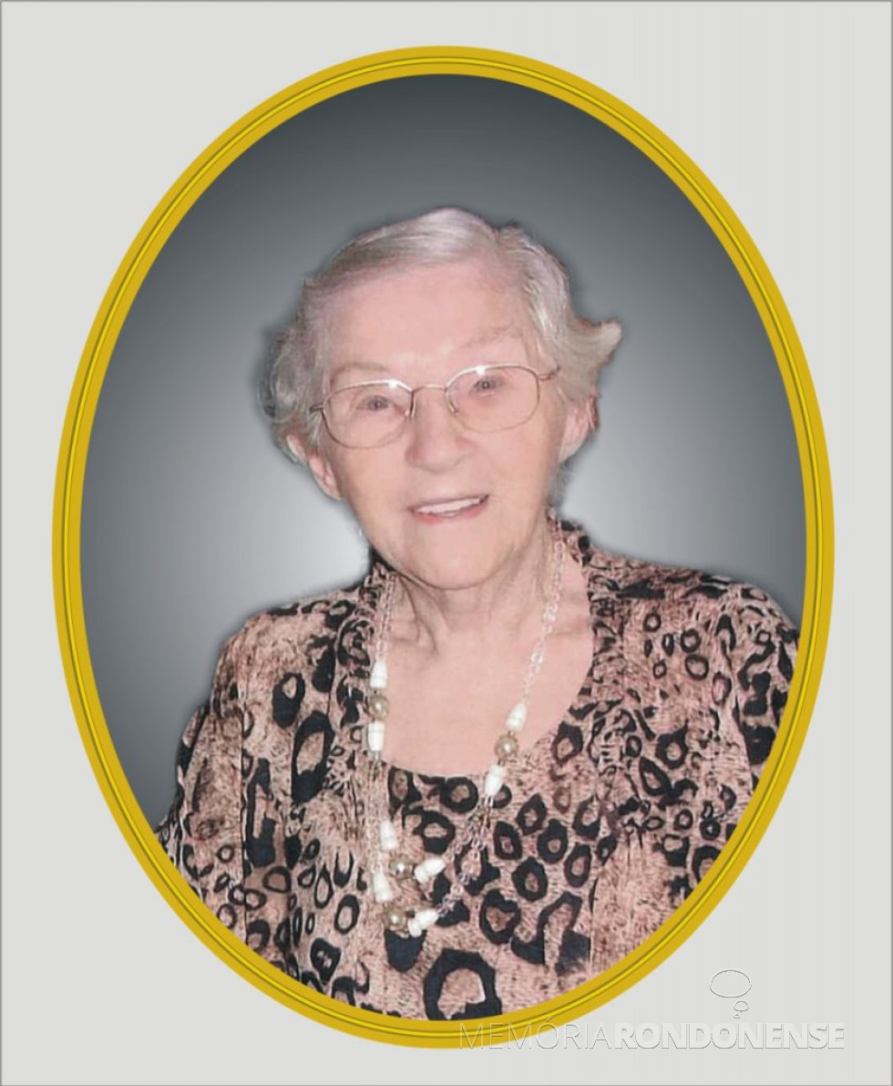 || Pioneira da cidade de Toledo, Elly (nascida Luersen) Poniewass (em foto ao completar 90 anos), falecida em julho de 2018.
Imagem: Acervo de Edith Inge Poniewass - FOTO 14 -