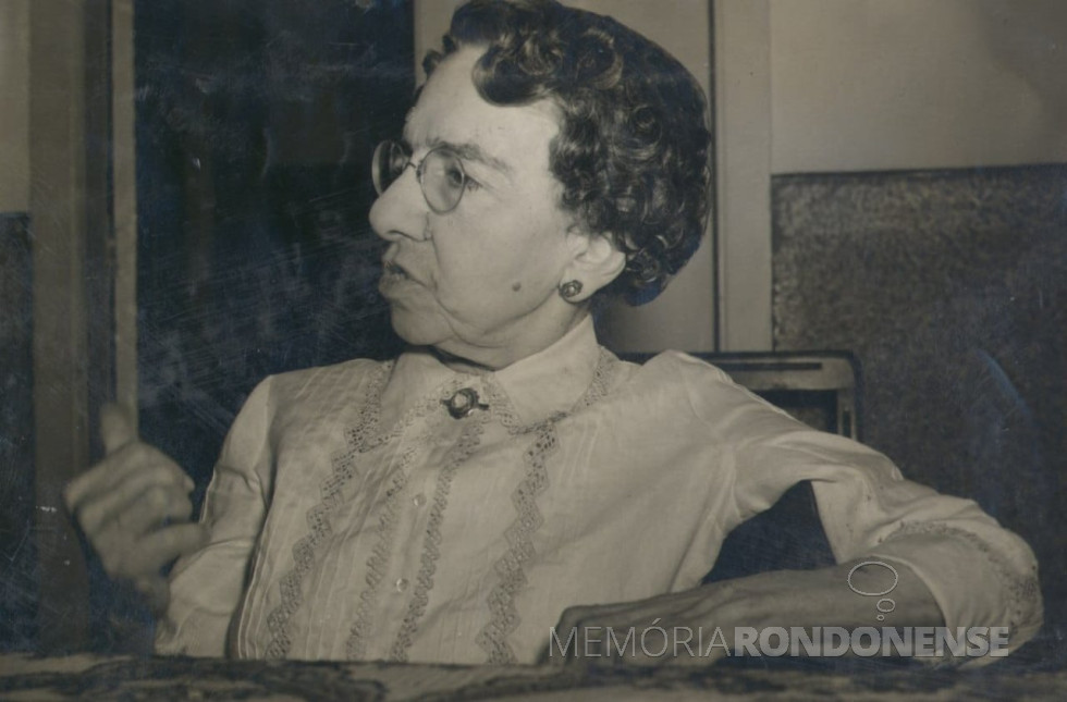 || Myrthes Gomes de Campos, 1ª brasileira a exercer  a advocacia  no País, falecida em janeiro de 1963. 
Imagem: Acervo Wikipédia - FOTO 8 -