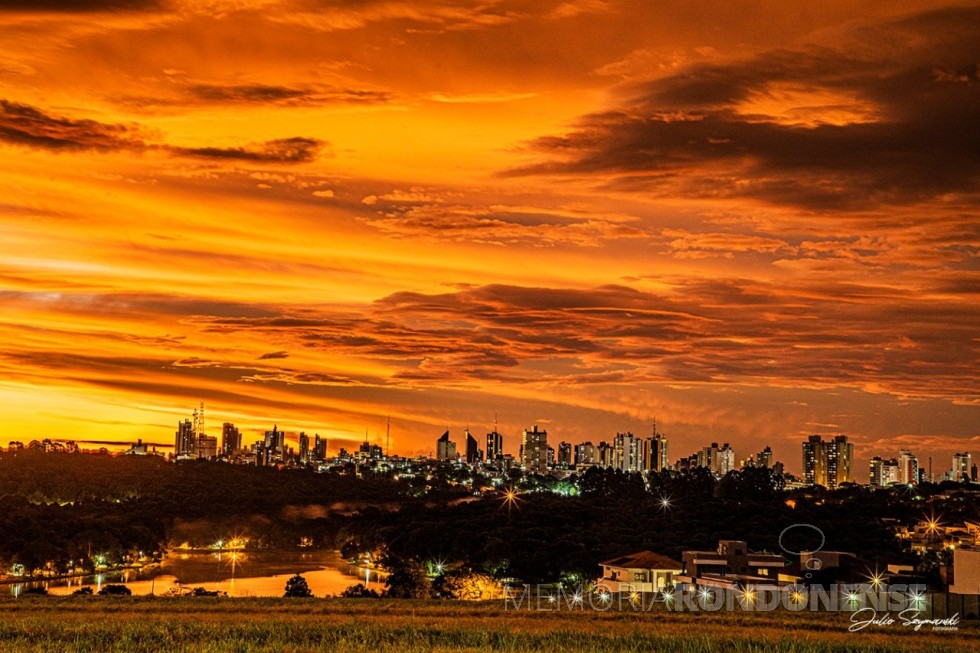 || Pôr do sol na cidade de Cascavel (PR), em 11 de março de 2023.
Imagem: Acervo e crédito de Julio Szymanski Fotografia - FOTO 15 - 