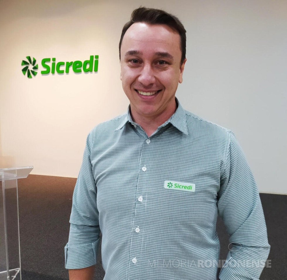|| Fábio André Heinrich que assumiu a diretoria executiva da Sicredi Aliança PR/SP, em final de novembro de 2023.
Imagem: Acervo O Presente - FOTO 33 -