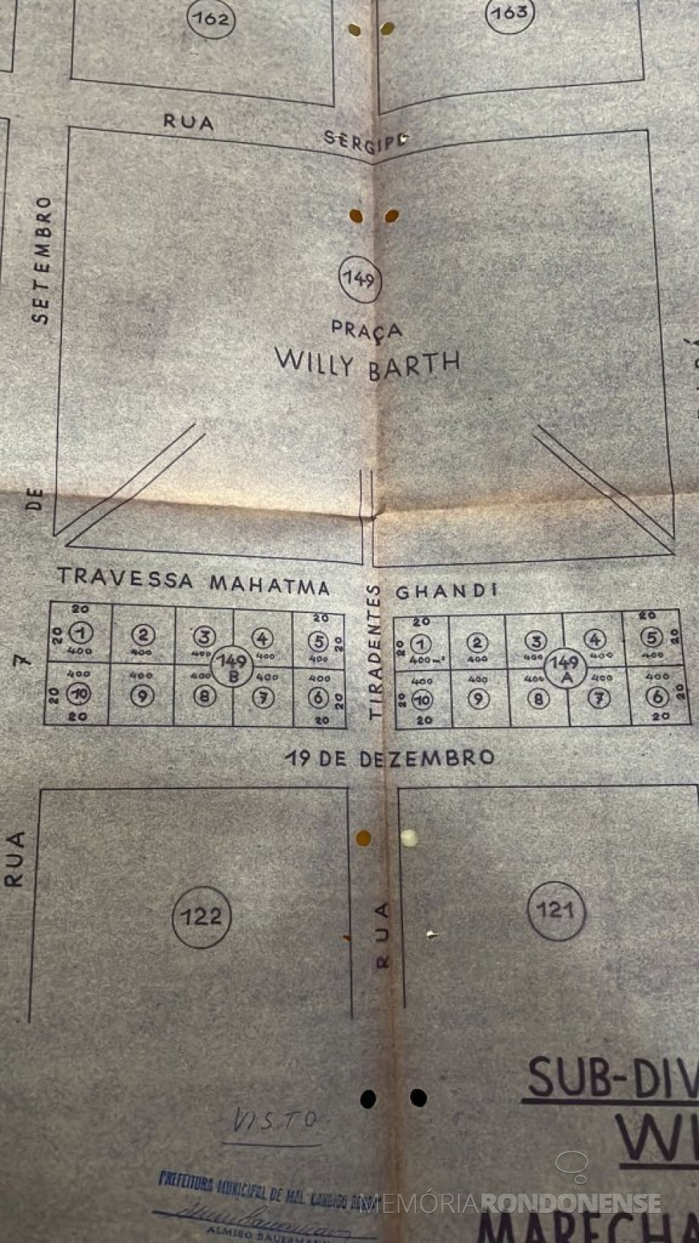 || Mapa com o indicativo da Travessa Mahatma Gandhi que teve a sua nomenclatura alterada para Travessa Brasília pelo projeto de lei nº 5/763 - CM, em maio de 1973.
Imagem: Acervo Câmara Municipal de Marechal Cândido Rondon - FOTO 19 -