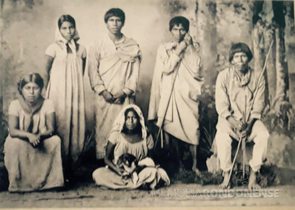 || Índios Coroados, foto foi agregada por Romário Martins ao seu texto publicado em 1902.
Imagem: Acervo Paulo Roberto Grani - FOTO 3 - 