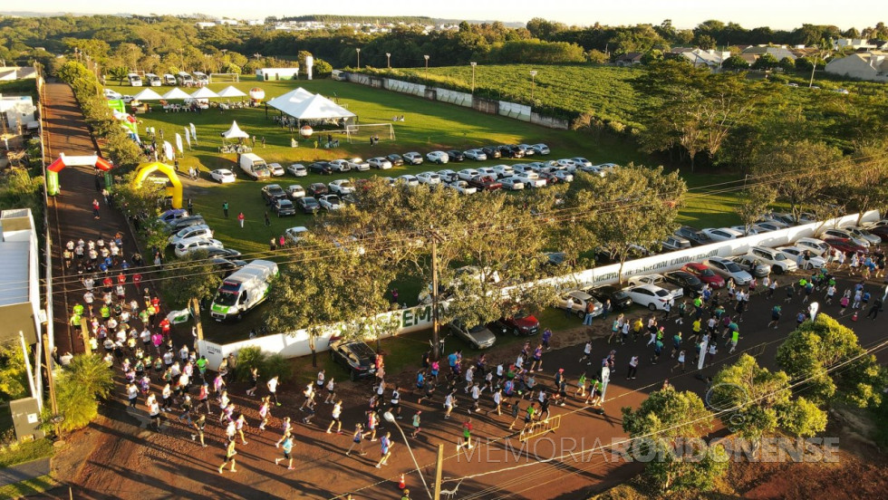 || Largada da 1ª Corrida Rústica do Trabalhador de Marechal Cândido Rondon, em final de abril de 2023.
Imagem: Acervo Imprensa PM-MCR - FOTO 33 -