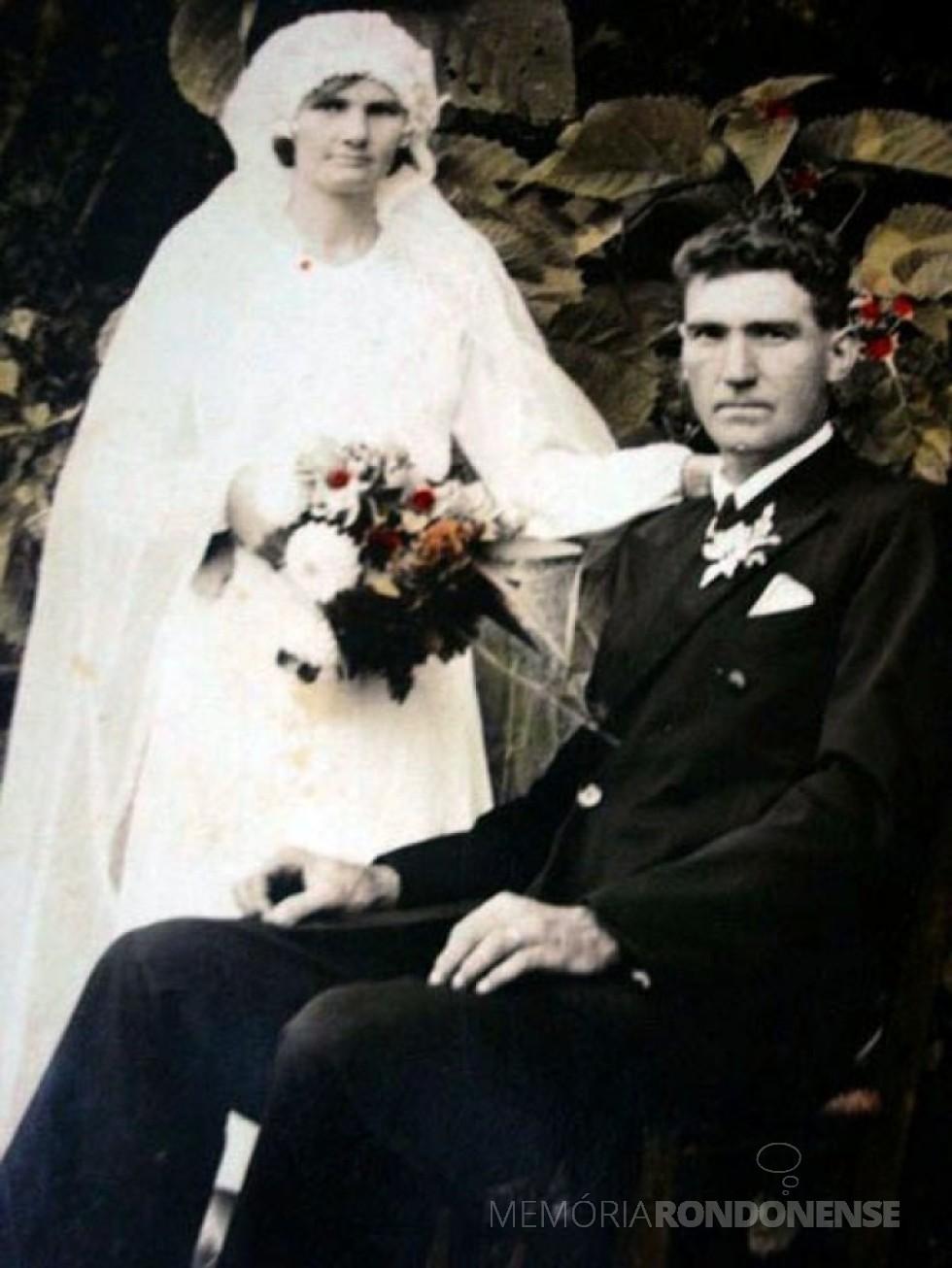 || Casal pioneiro rondonense Elsa e Elibio Rohloff que chegaram de mudança na atual Marechal Cândido Rondon, em agosto de 1951 - FOTO 5 - 