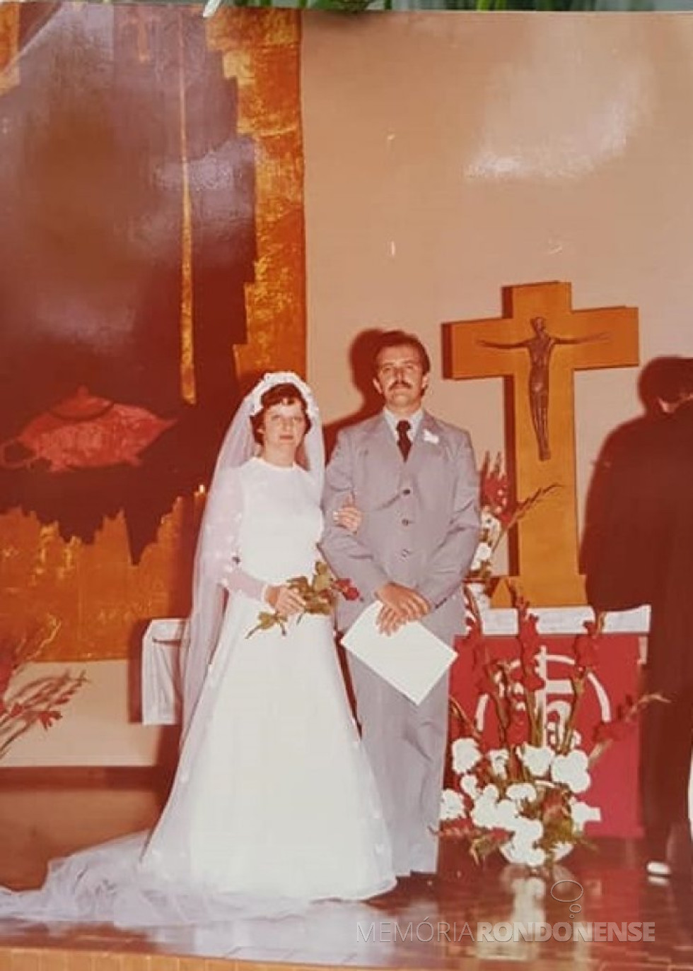 || Noivos rondonenses Berty e Ireneo Karnopp que casaram em maio de 1978.
Imagem: Acervo do casal - FOTO 17 -