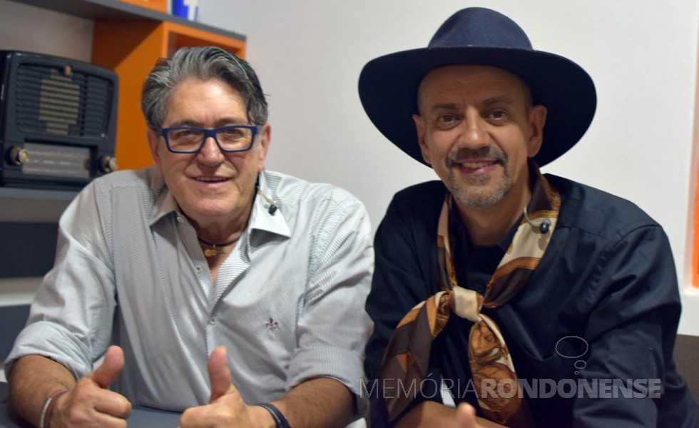 || Dupla Osvaldir e Carlos Magrão que se apresentou em Marechal Cândido Rondon, em julho de 2015.
Imagem: Acervo Projeto Memória Rondonense - FOTO 10 -