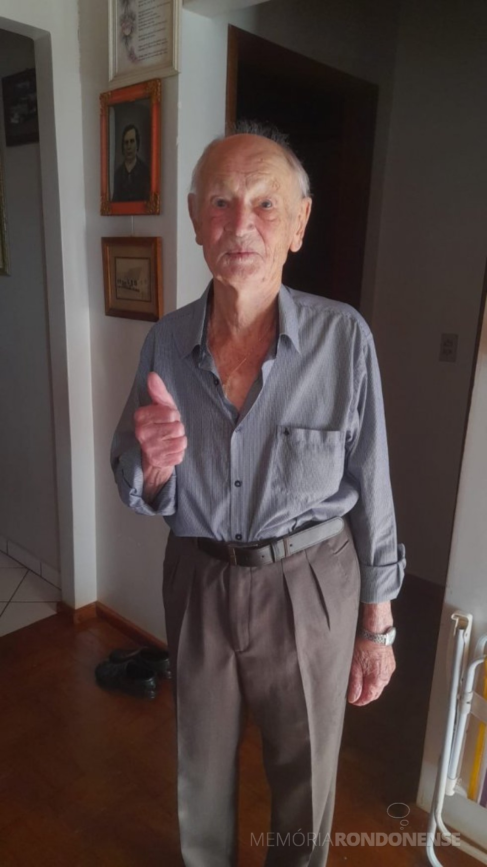 || Pioneiro rondonense Alvino Anildo Faccin que nasceu em julho de 1929.
Fotografia tirada por ocasião de 94º aniversário.
Imagem: Acervo Jacó Faccin - FOTO 1 -