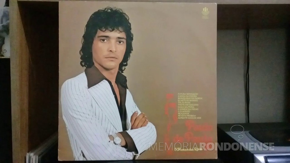 || Cantor Paulo de Paula que se apresentou em Marechal Cândido Rondon, em junho de 1979.
Imagem: Acervo  Youtube - FOTO 7 -