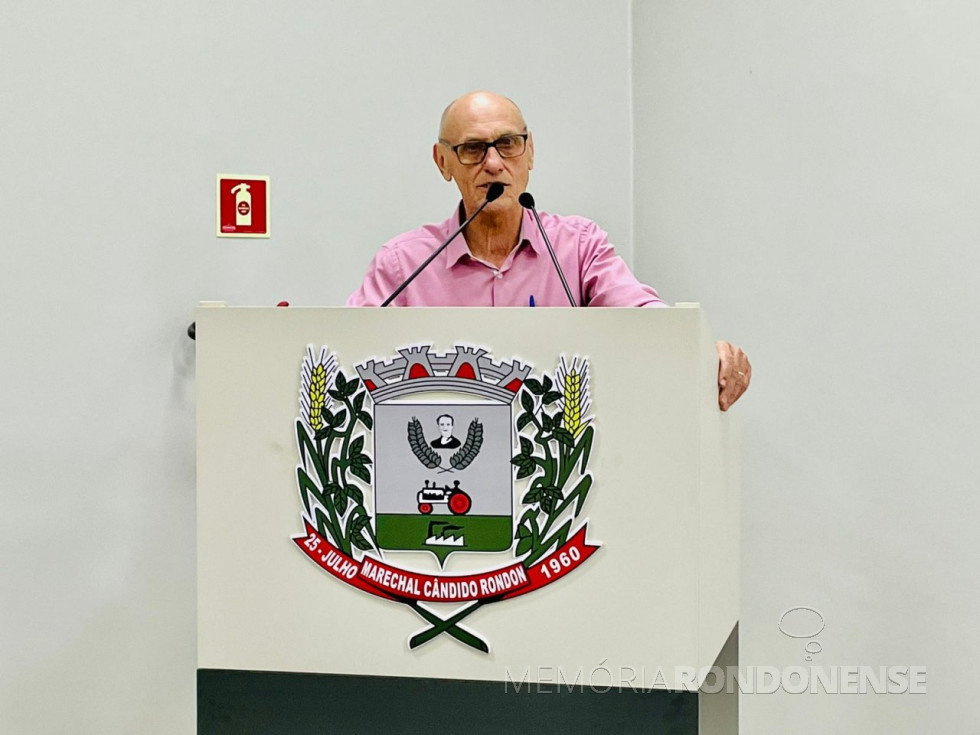|| Harto Viteck, coordenador do Projeto Memória Rondonense, falando na Plenária da Câmara Municipal, em 07 de agosto de 2023.
Imagem: Acervo Imprensa Câmara Municipal citada - FOTO 24 -