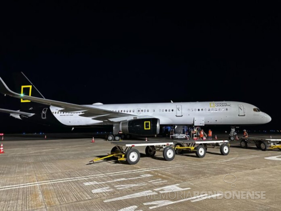 || Avião Boeing 757-200 Classe D, contratado pela National Geographic, no aeroporto Internacional de Foz do Iguaçu, em começo de setembro de 2023.
Imagem: Acervo Prefeitura Municipal de Foz do Iguaçu - FOTO 36 -
